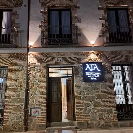 Apartamentos Turisticos Avila Puerta De Los Leales 1-2 Eksteriør billede